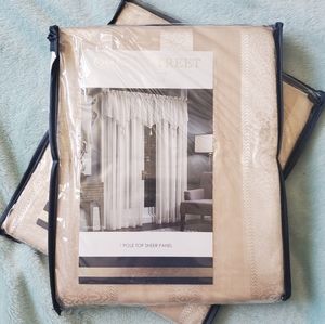 💫 Queen Street New York - Set of 2 Sheer Rod-pocket Panels